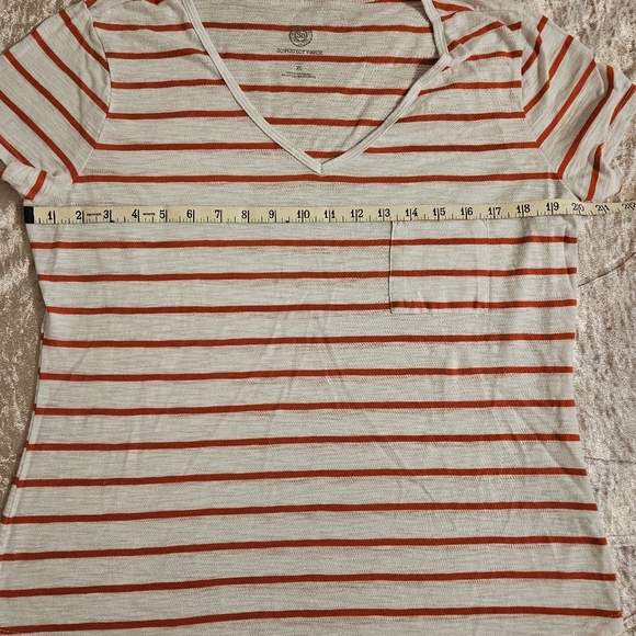 5/$25 Red and White Short Sleeved Tee - Picture 5 of 9